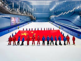 27日红黑榜：詹姆斯压哨绝杀步行者 对攻大战快船打崩尼克斯