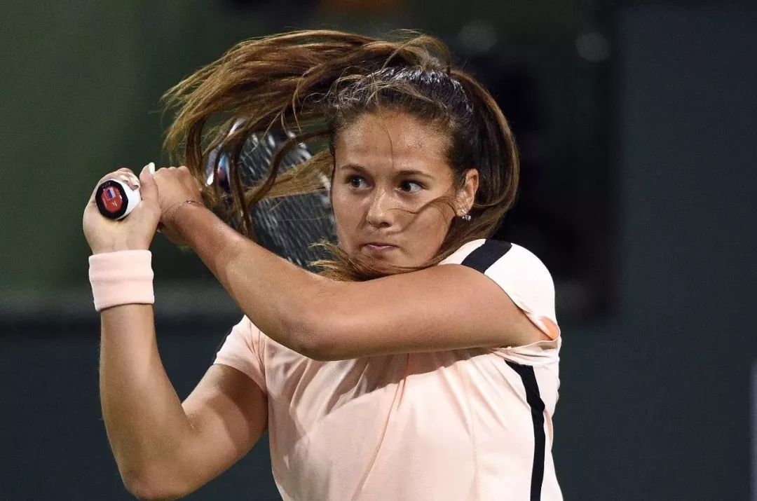 甚至每周都 甚至每周都